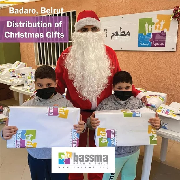 Gifts Distribution at the Resto!